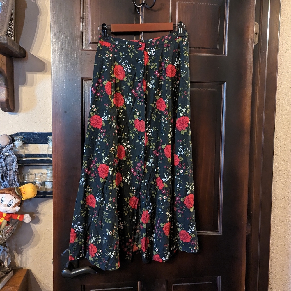 Bently, Rose Skirt